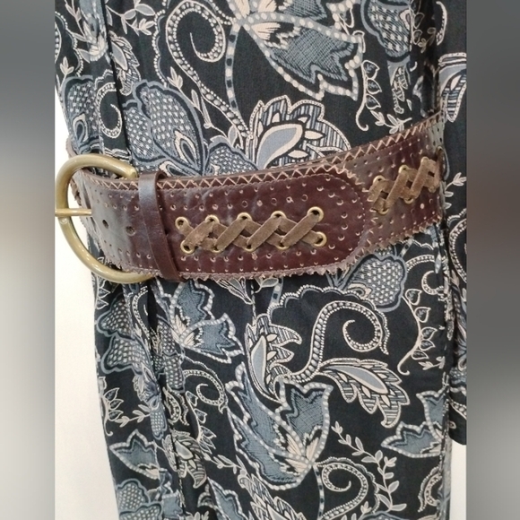 LARGE HYDE COLLECTION LEATHER BELT main image 9